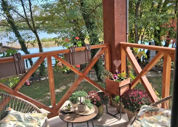 Semesterbostad Drinski Kej